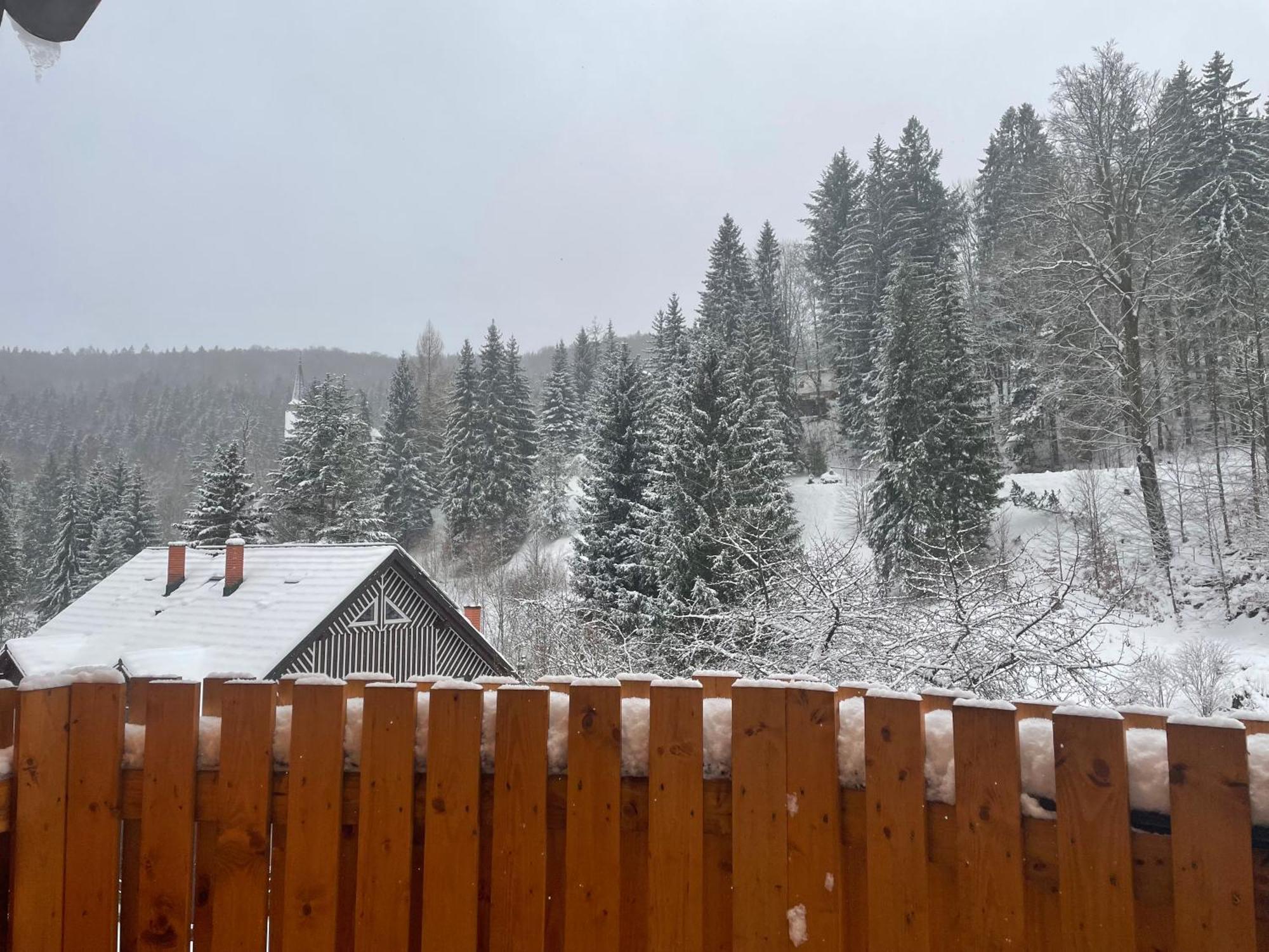 Apartmany Svaty Mikulas Janske Lazne Exterior photo