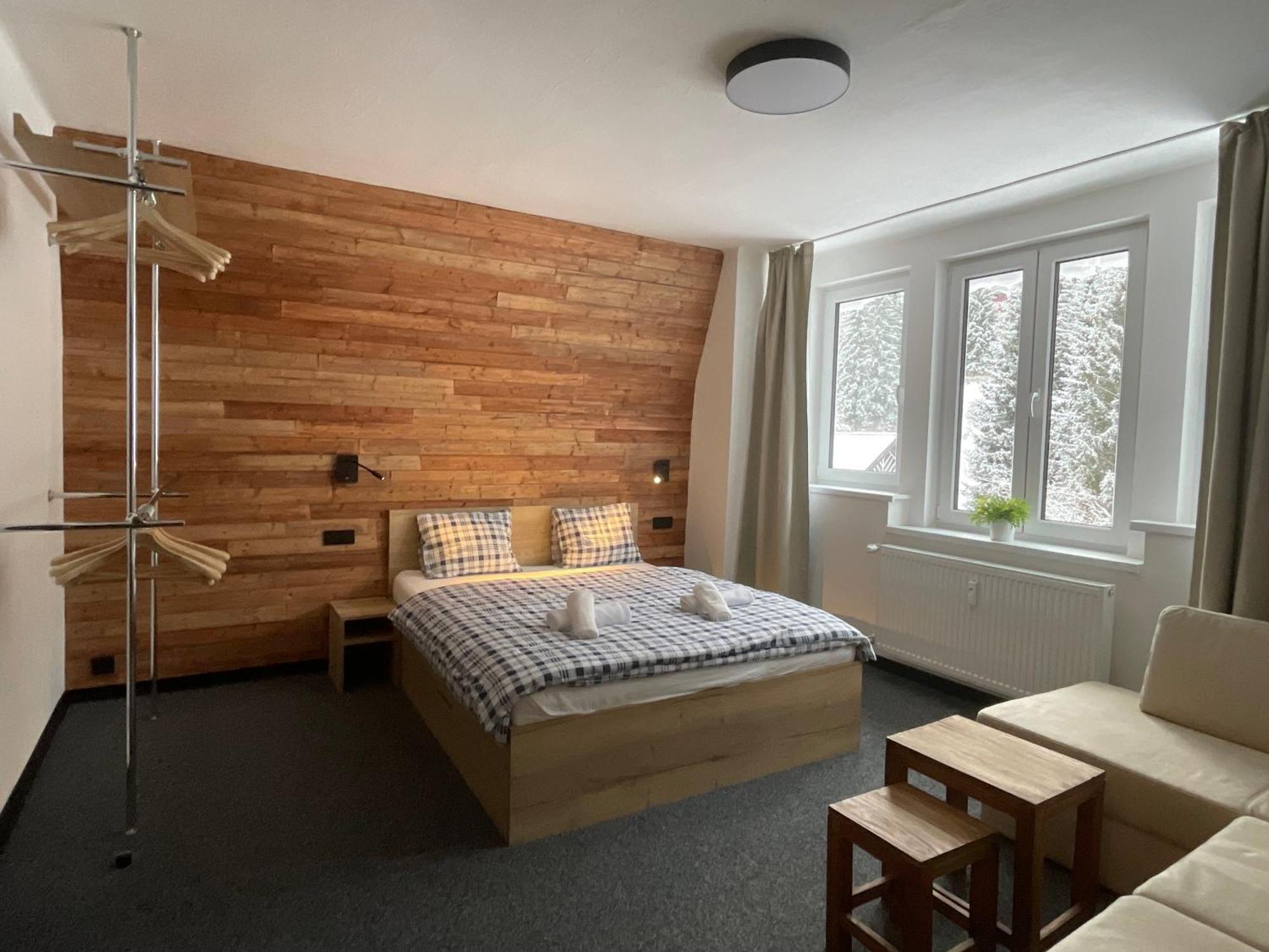 Apartmany Svaty Mikulas Janske Lazne Exterior photo